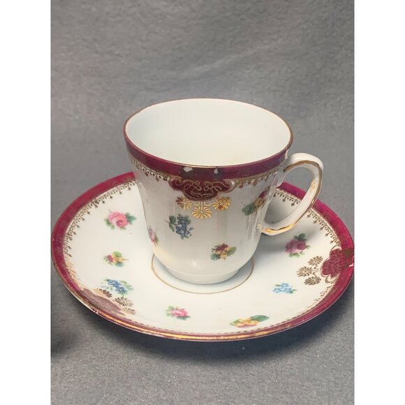 Victoria Austria Vintage Porcelain 3 Tea Cup & 2 Saucer Set - Picture 5 of 16